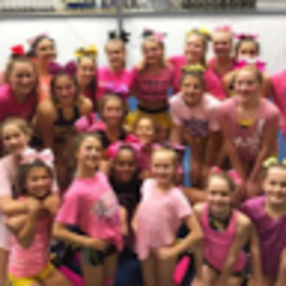 Meet your Posher, Mikenna - Picture 1 of 1